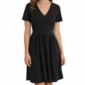 NWT Ultranice Black Fit & Flare Dress | V-Neck Classic A-Line | Size Small
